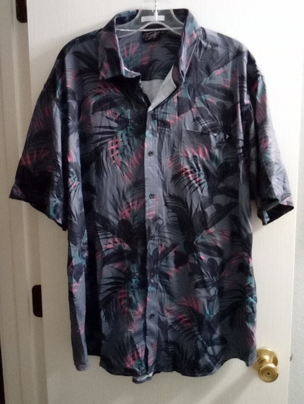 Signature Script Tropical Button-Up in Dark Teal with Pink Accents